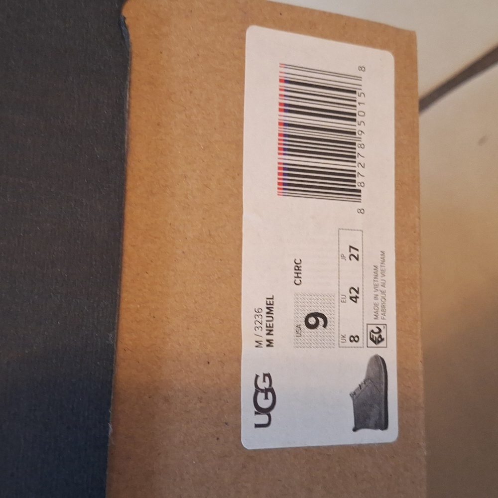 Authentic Men Ugg - image 3